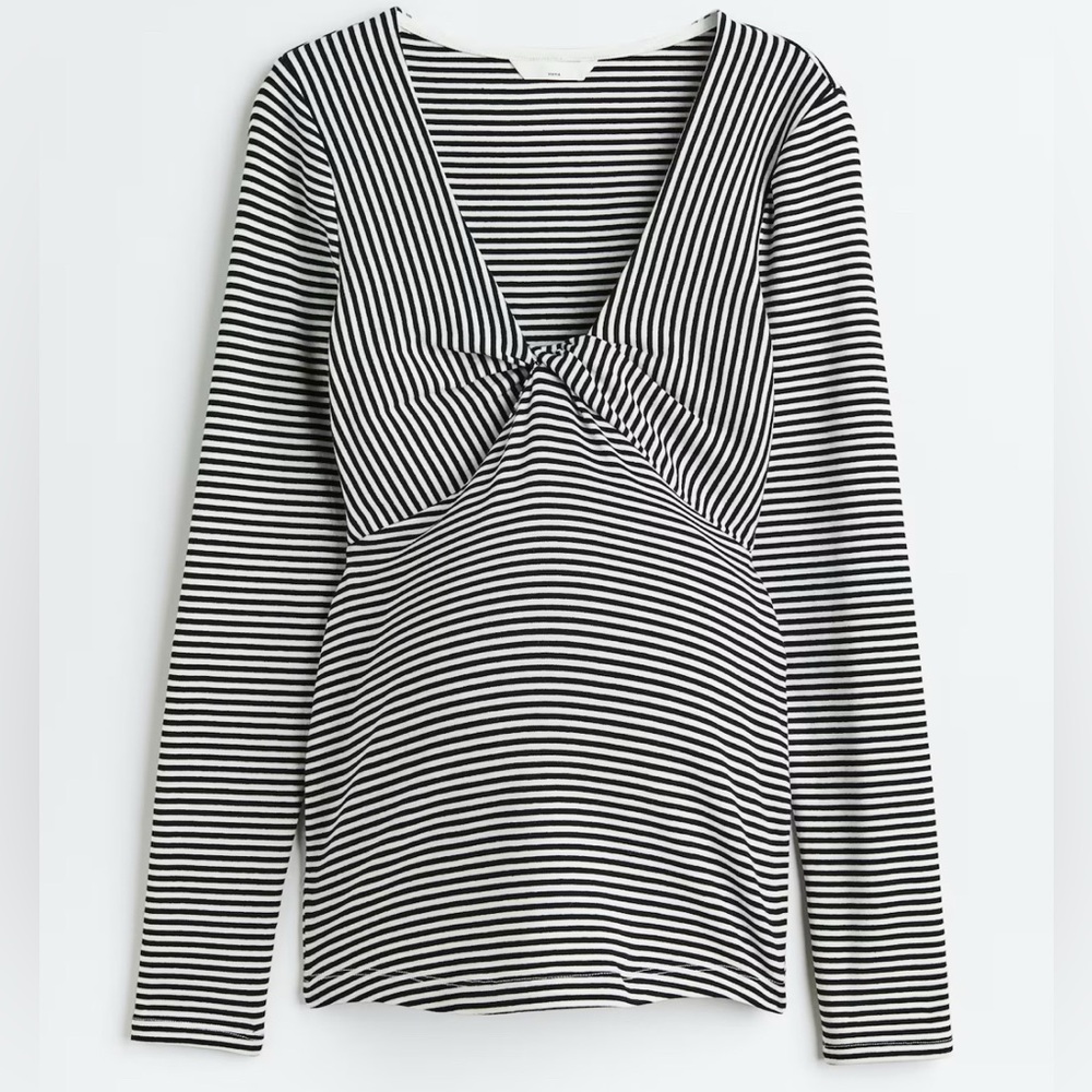 H&M Mama B&W Striped Maternity Top - Small NWT